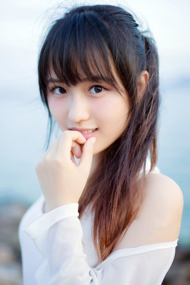 “这就有点儿荒唐了吧，老先生，就算为财，也不该编造这种东西。”孟达摸索着下巴，心中有些埋怨刘璝，粗人一个，连尾巴都扫不干净。